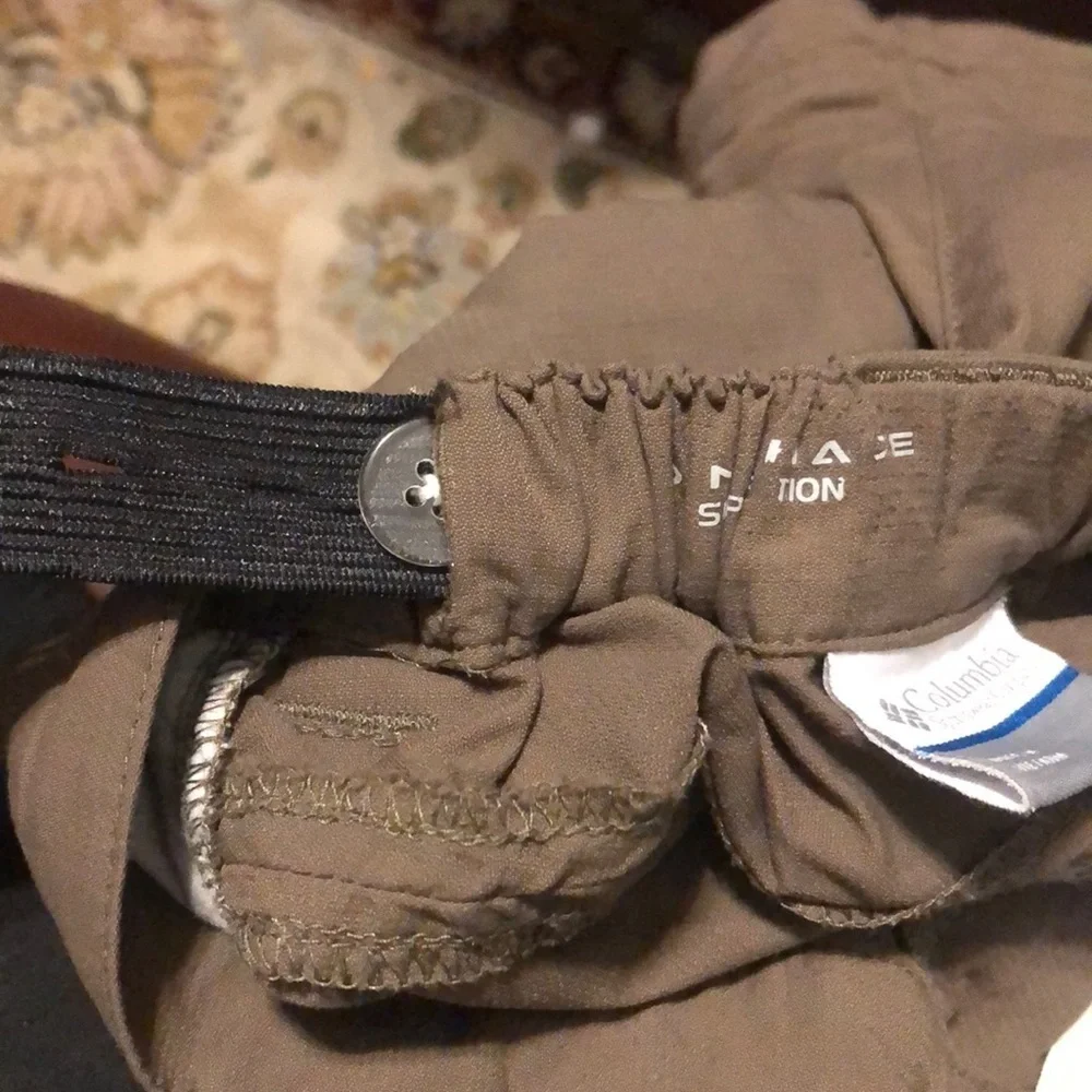 Columbia hiking shorts